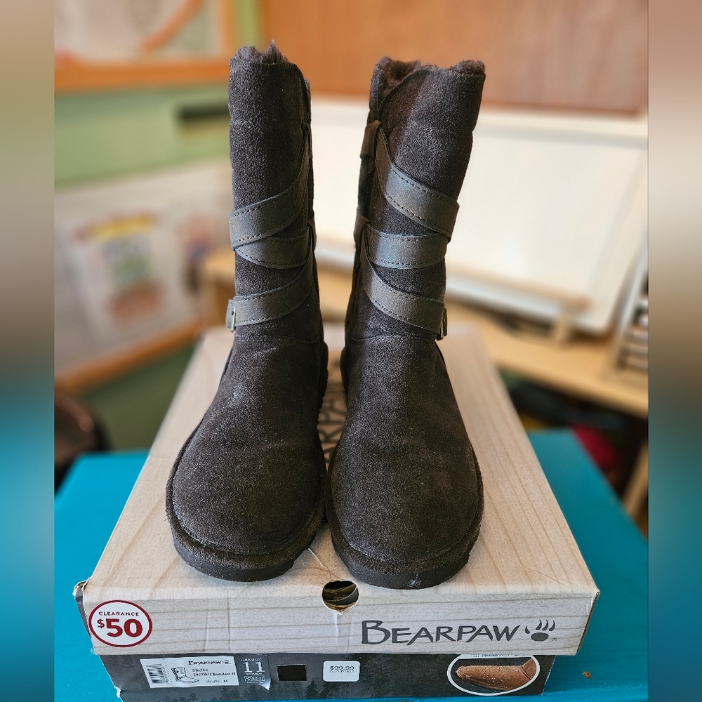 Bearpaw Brown Suede Boots